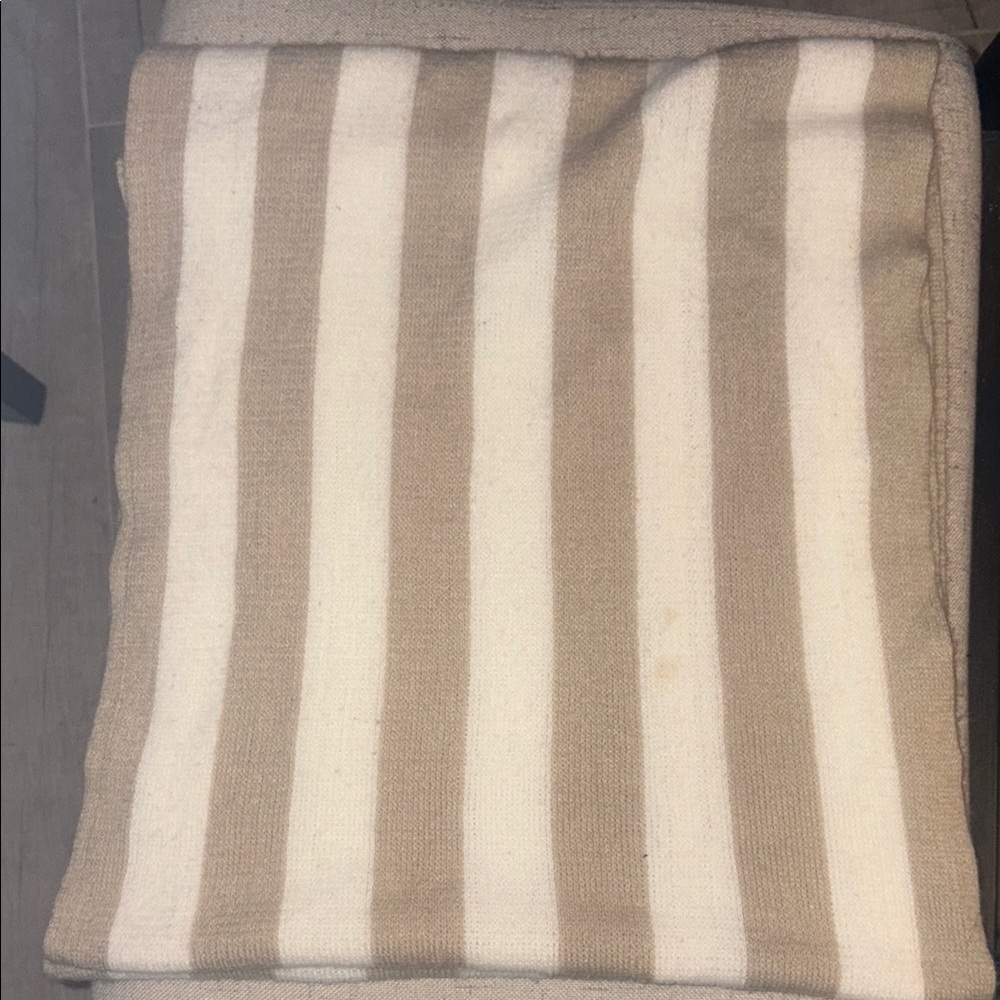 Striped Beige and White Circle Scarf